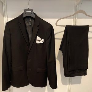 H&M Black Two Piece Suit